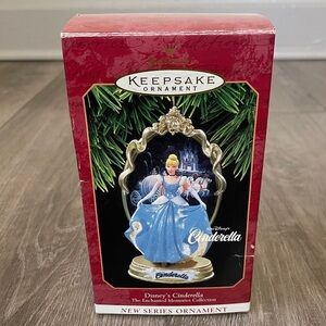 NEW In Plastic/Box Vintage Hallmark Keepsake Ornament Cinderella Disney Princess